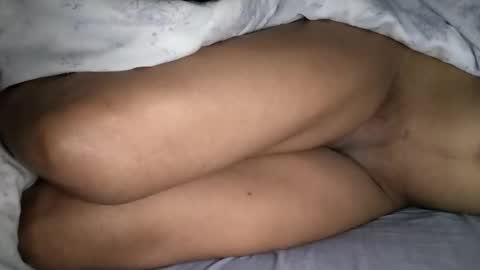 Snapshot of mulato44 chatting on March 5, 7:45 am Laly online show from March 5, 7:45 am