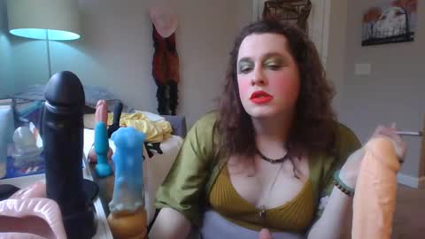 Snapshot of mxsissycharlotte chatting on January 14, 6:17 pm Mx Charlotte online show from January 14, 6:17 pm