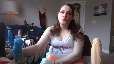 Snapshot of mxsissycharlotte chatting on February 26, 4:56 pm Mx Charlotte online show from February 26, 4:56 pm