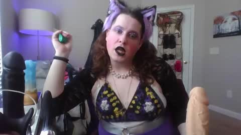 Snapshot of mxsissycharlotte chatting on March 11, 3:45 pm Mx Charlotte online show from March 11, 3:45 pm