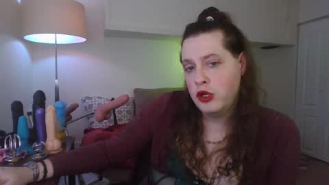 Snapshot of mxsissycharlotte chatting on September 17, 8:58 pm Mx Charlotte online show from September 17, 8:58 pm