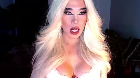 Snapshot of mylovingsofia chatting on March 12, 6:00 pm GODDESS SOFIA take me private show or passwordshow i cum to you online show from March 12, 6:00 pm