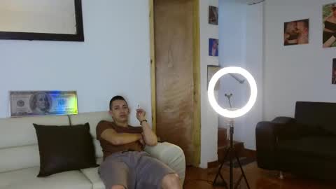 Snapshot of myluandjackhot chatting on March 8, 3:45 pm Myluandjack online show from March 8, 3:45 pm