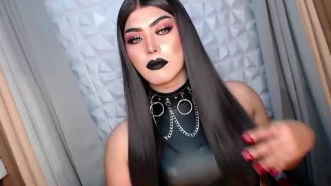 Snapshot of mysterious_diva chatting on October 9, 12:50 pm SUPPORT GODDESS TRISHA AND DONT FORGET TO FOLLOW ME online show from October 9, 12:50 pm