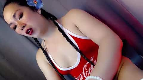 Snapshot of mysterious_kim chatting on October 10, 2:56 am kimmy online show from October 10, 2:56 am