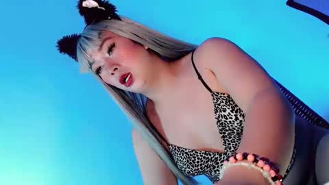 kimmy online show from November 18, 12:43 am