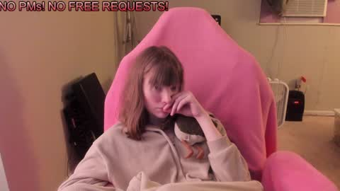 Natalie Marlo online show from December 18, 4:53 am