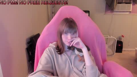 Natalie Marlo online show from January 2, 5:35 am