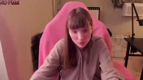 Natalie Marlo online show from September 17, 1:05 pm