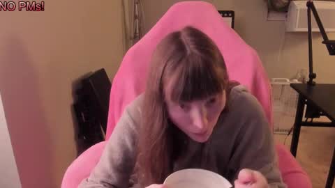 Natalie Marlo online show from September 24, 4:07 am