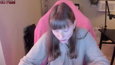 Natalie Marlo online show from September 28, 2:21 am