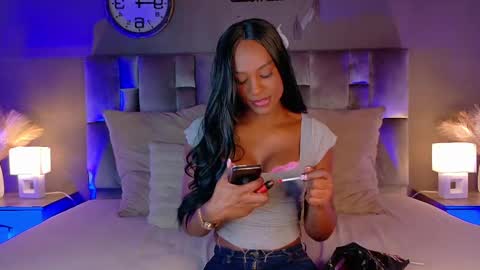 Snapshot of nahomicampbell_ chatting on September 9, 7:46 pm VICTORIA online show from September 9, 7:46 pm