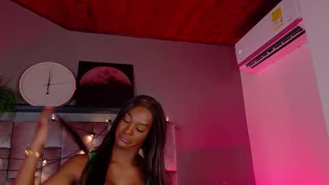  VICTORIA  online show from February 3, 7:41 pm