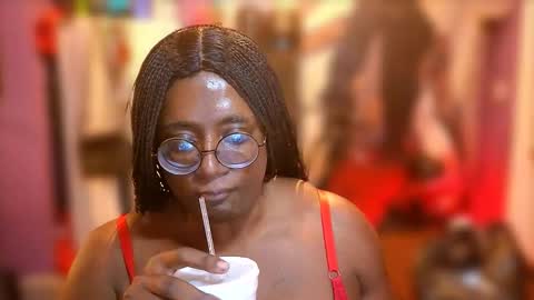 Naomi online show from October 21, 6:48 am