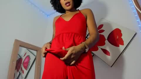 Snapshot of naomiwildburn chatting on December 29, 9:41 pm naomiwildburn online show from December 29, 9:41 pm