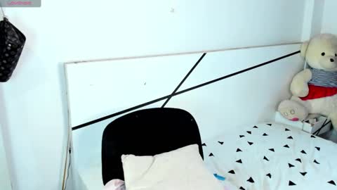 Snapshot of natalia_cb chatting on February 7, 4:14 pm Natalia online show from February 7, 4:14 pm