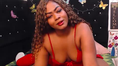 Snapshot of natashasexxy__ chatting on February 5, 4:16 am natashasexxy__ online show from February 5, 4:16 am