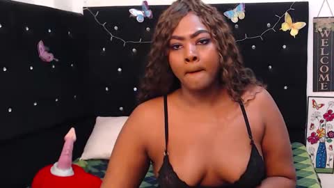 Snapshot of natashasexxy__ chatting on February 9, 7:49 am natashasexxy__ online show from February 9, 7:49 am