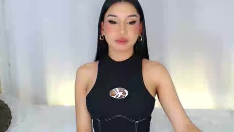   please follow me guyss online show from October 17, 7:34 am