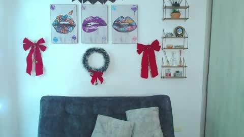 Snapshot of natt_honey chatting on January 13, 6:49 am NATT STRONG online show from January 13, 6:49 am