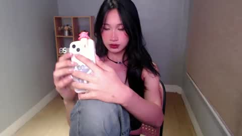 Snapshot of naughty_ashleyxx chatting on February 10, 9:47 am naughty_ashleyxx online show from February 10, 9:47 am