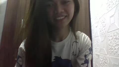 Snapshot of naughty_emmats chatting on December 14, 5:07 am emma online show from December 14, 5:07 am