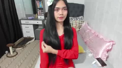 Snapshot of naughty_emmats chatting on January 8, 12:26 pm emma online show from January 8, 12:26 pm