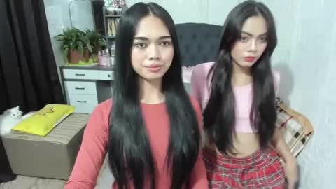 Snapshot of naughty_emmats chatting on February 20, 6:46 pm emma online show from February 20, 6:46 pm