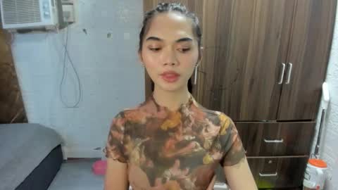 emma online show from October 18, 2:48 am