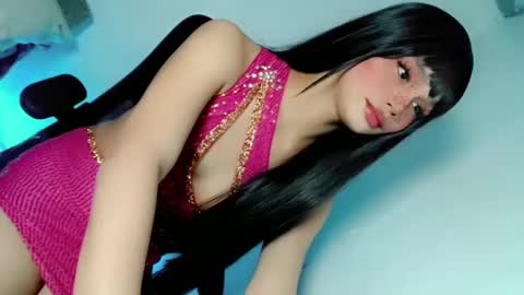 Snapshot of naughtybella_ chatting on February 11, 7:16 pm bella online show from February 11, 7:16 pm
