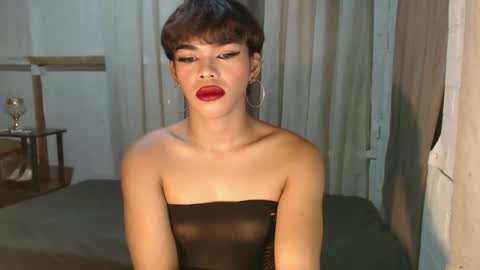 Snapshot of neomi_hardcock chatting on September 12, 1:40 pm neomi online show from September 12, 1:40 pm