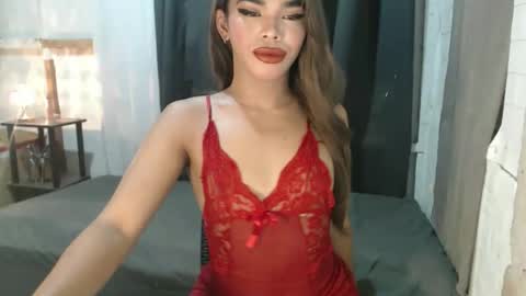 Snapshot of neomi_hardcock chatting on October 5, 6:36 am neomi online show from October 5, 6:36 am