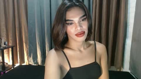 neomi online show from February 7, 8:48 pm