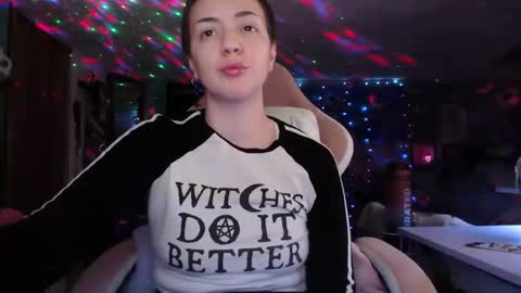 Snapshot of nerdy_squirty chatting on February 3, 8:57 am NerdySquirty online show from February 3, 8:57 am