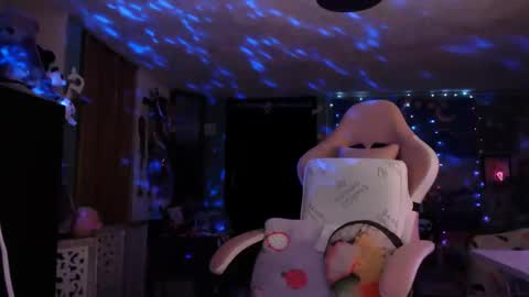 Snapshot of nerdy_squirty chatting on March 6, 8:16 am NerdySquirty online show from March 6, 8:16 am