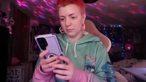 Snapshot of nerdy_squirty chatting on March 10, 5:11 am NerdySquirty online show from March 10, 5:11 am