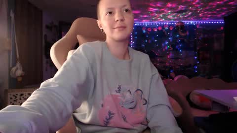Snapshot of nerdy_squirty chatting on October 7, 7:53 am NerdySquirty online show from October 7, 7:53 am