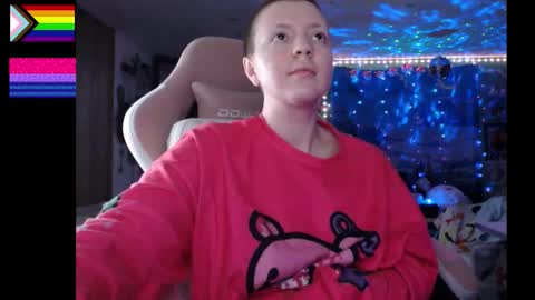 NerdySquirty online show from October 17, 6:39 am