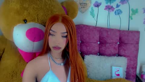 Snapshot of nickynoa chatting on February 13, 9:06 pm Nicky online show from February 13, 9:06 pm