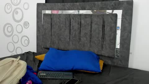 Snapshot of nicol_transgirl chatting on September 9, 2:43 am Nicol online show from September 9, 2:43 am