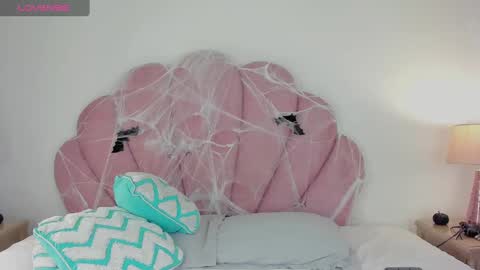 NICOLE online show from October 15, 12:38 pm