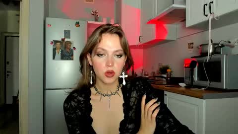 Snapshot of niky_jess chatting on February 10, 11:46 am Veronica online show from February 10, 11:46 am