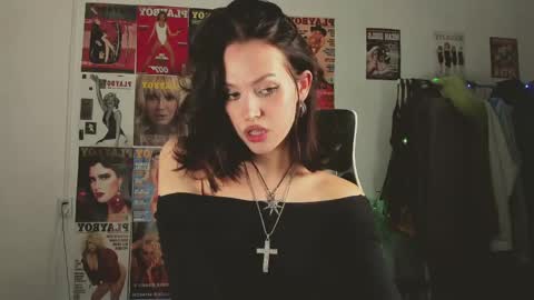 Veronica online show from March 1, 6:58 pm