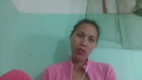 Snapshot of nirisouh chatting on October 3, 2:17 pm nirisouh online show from October 3, 2:17 pm