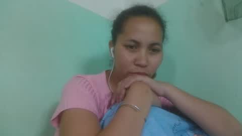 Snapshot of nirisouh chatting on October 10, 9:54 am nirisouh online show from October 10, 9:54 am