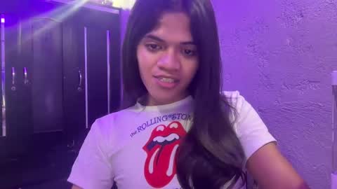 Snapshot of nishitatoe chatting on February 25, 8:19 pm nishi online show from February 25, 8:19 pm