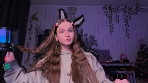 Snapshot of nloraaa chatting on January 12, 6:05 pm Tears Lora online show from January 12, 6:05 pm