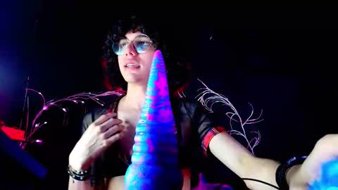 Snapshot of noahxtar chatting on September 21, 1:44 am Noah Xtar online show from September 21, 1:44 am