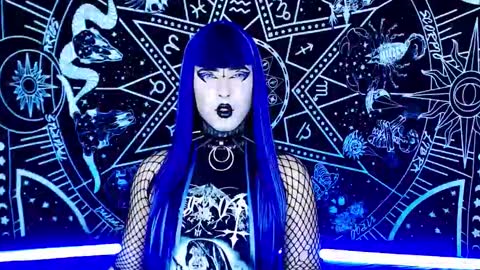 caroline online show from January 13, 8:39 pm