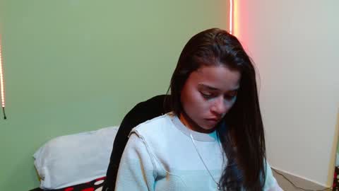 Snapshot of noha_thomson chatting on December 12, 12:55 pm Noha Thomson online show from December 12, 12:55 pm